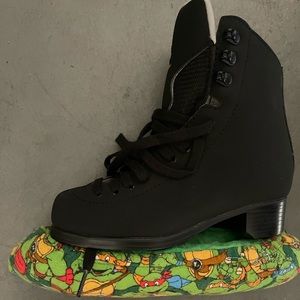 Jackson Mystic size 1 M boys